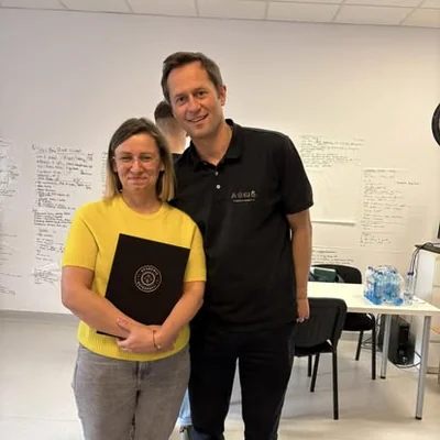 Aleksandra Bródka-Lisiecka z dyplomem Akademii Osteopatii